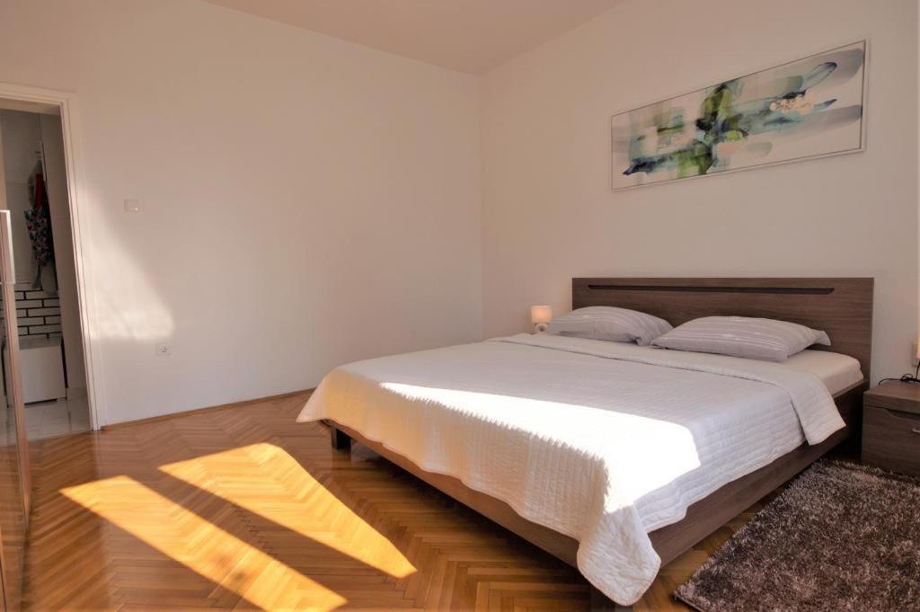 Apartment Deni PUY Exterior foto